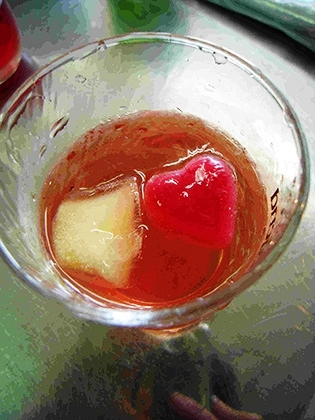 「アイスキューブ」