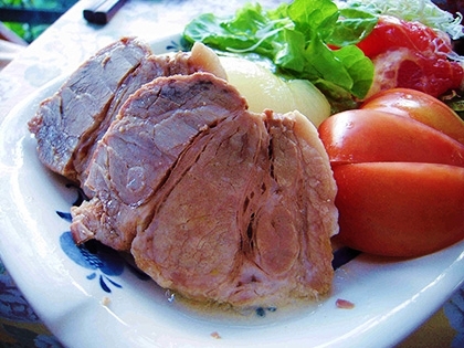 「ハーブ蒸し豚」