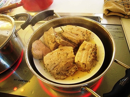 「即席蒸し器で」